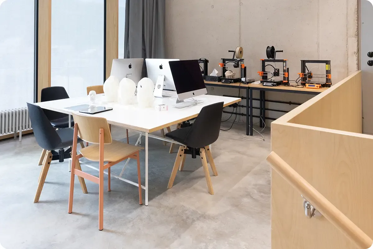 Studio 4